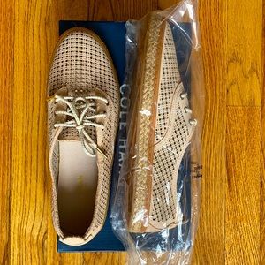 Cloud feel laced up espadrille